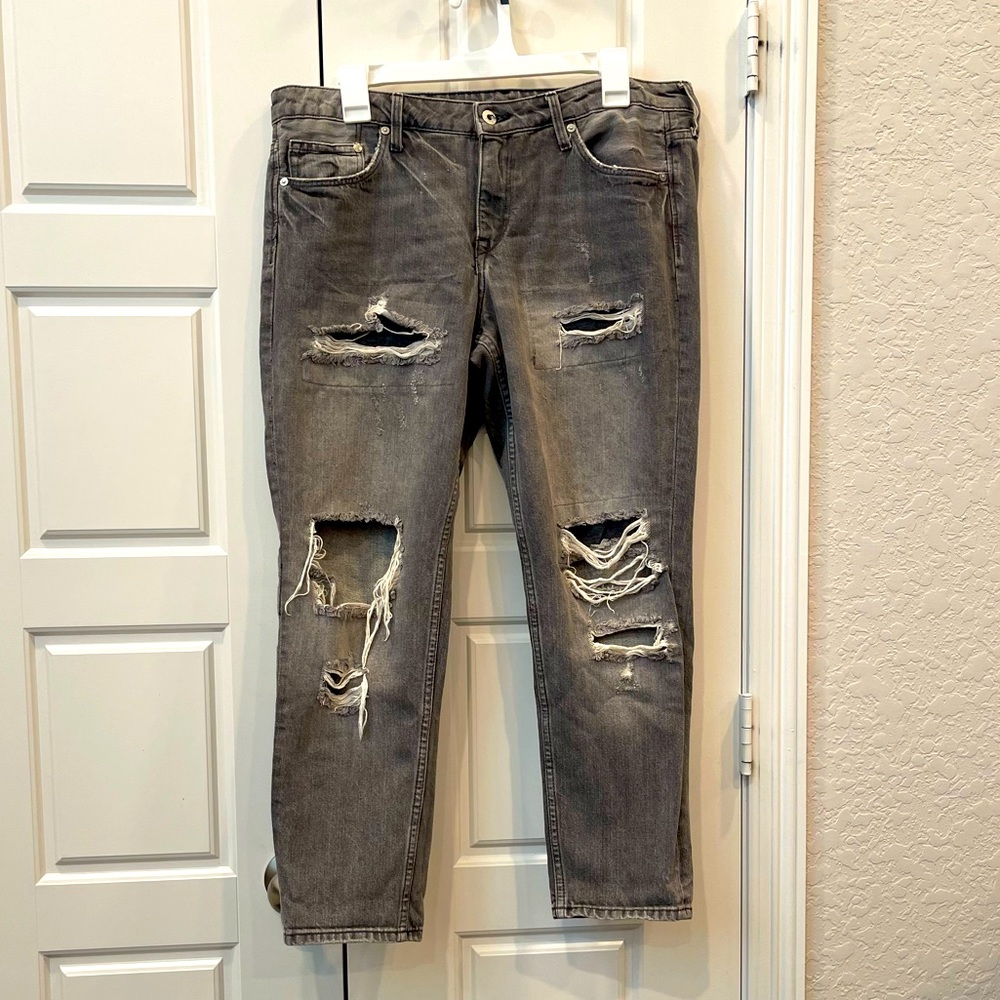 H&M Woman’s Grey Girlfriend Fit Jeans Size:30 Preloved